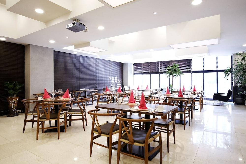 אניאנג Urban Boutique Hotel מראה חיצוני תמונה